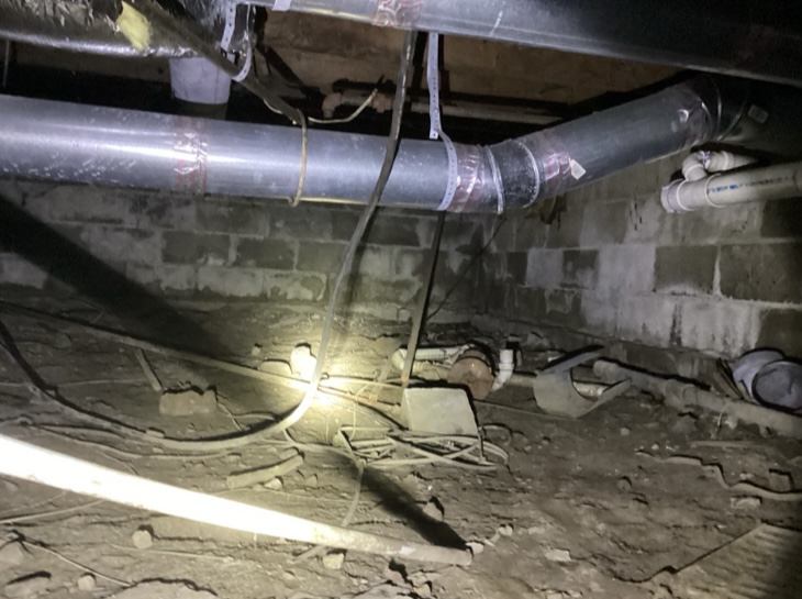 Grand Blanc Debris in Crawlspace