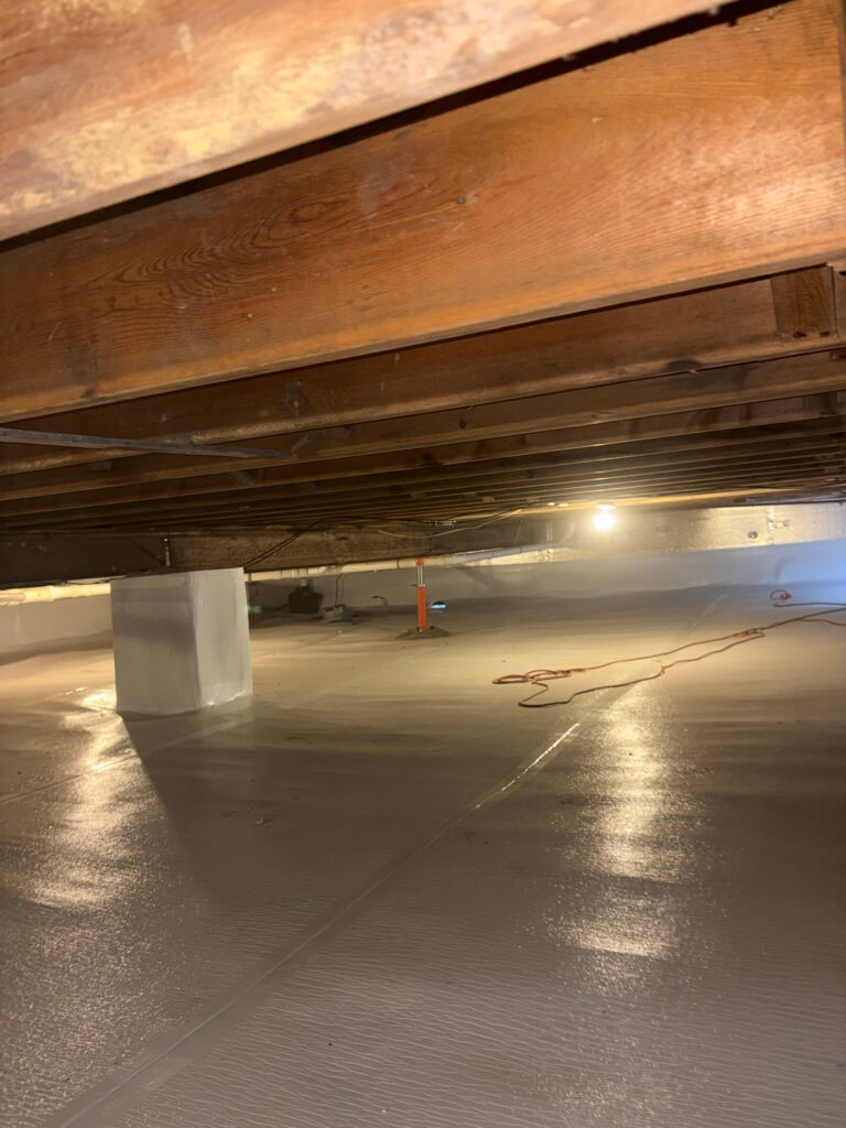 Belleville MI – Crawlspace Encapsulation with Sump Pump & Dehumidifier